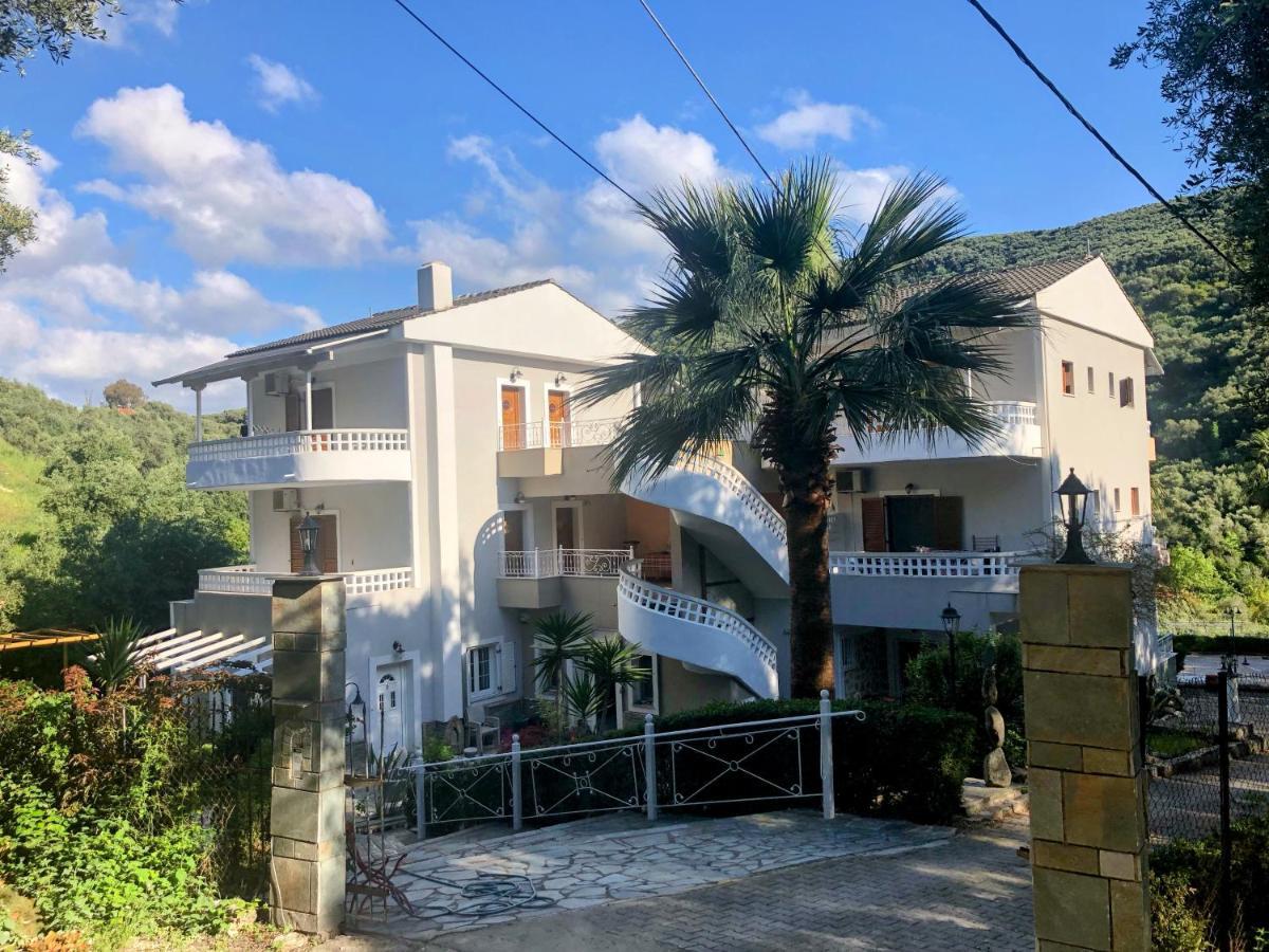 Golden Sun Aparthotel Parga Ngoại thất bức ảnh