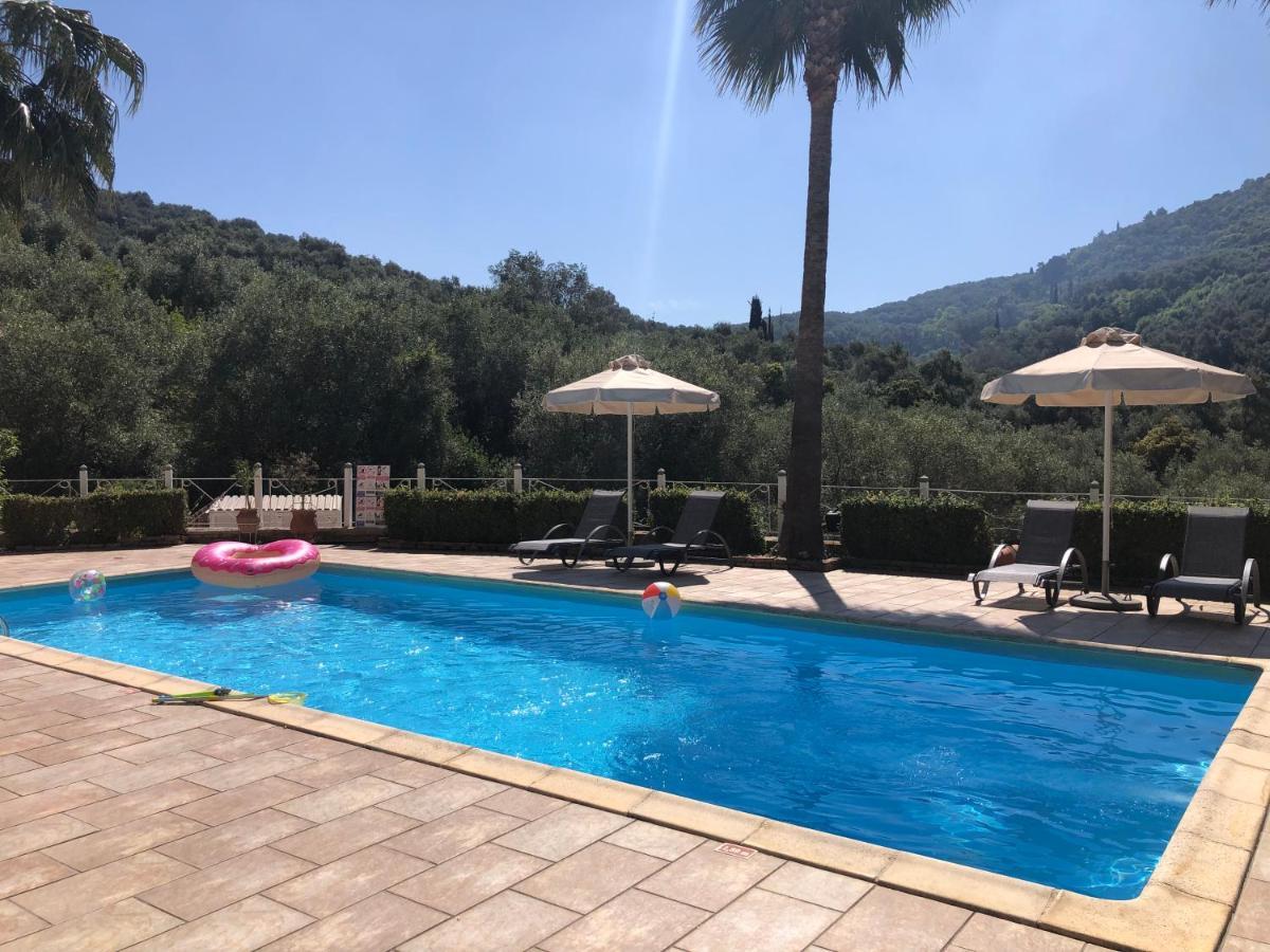 Golden Sun Aparthotel Parga Ngoại thất bức ảnh