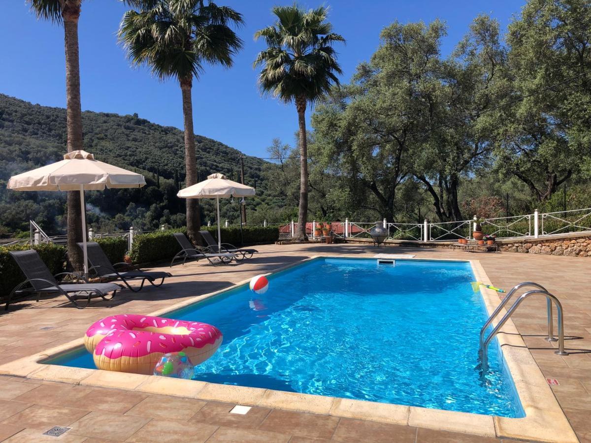 Golden Sun Aparthotel Parga Ngoại thất bức ảnh