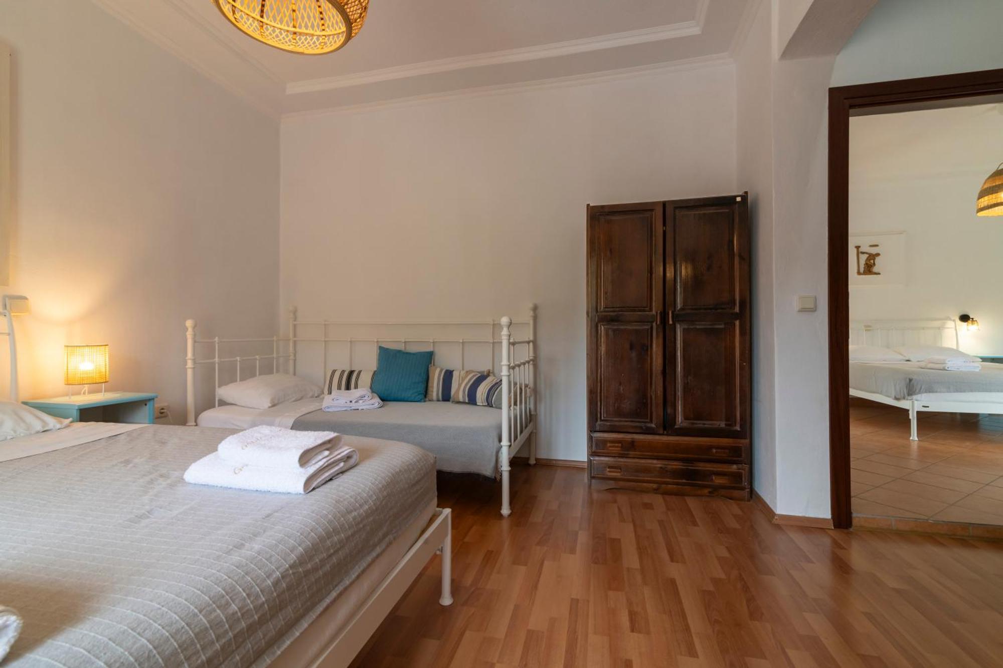 Golden Sun Aparthotel Parga Ngoại thất bức ảnh