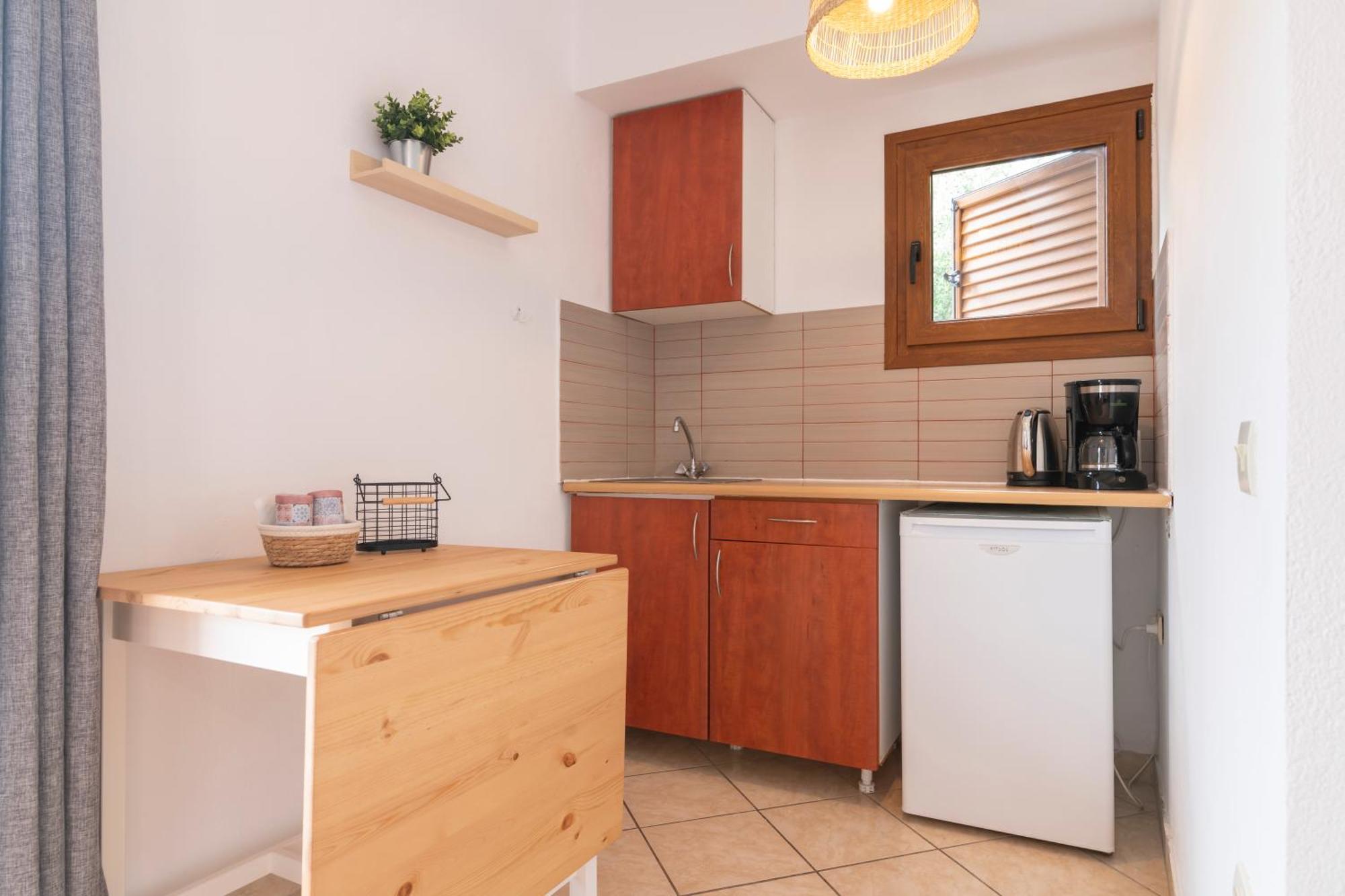 Golden Sun Aparthotel Parga Ngoại thất bức ảnh