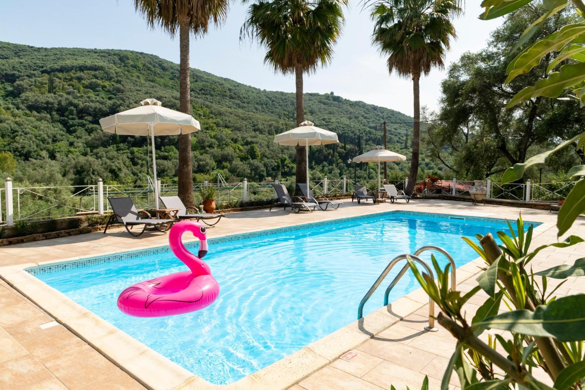 Golden Sun Aparthotel Parga Ngoại thất bức ảnh
