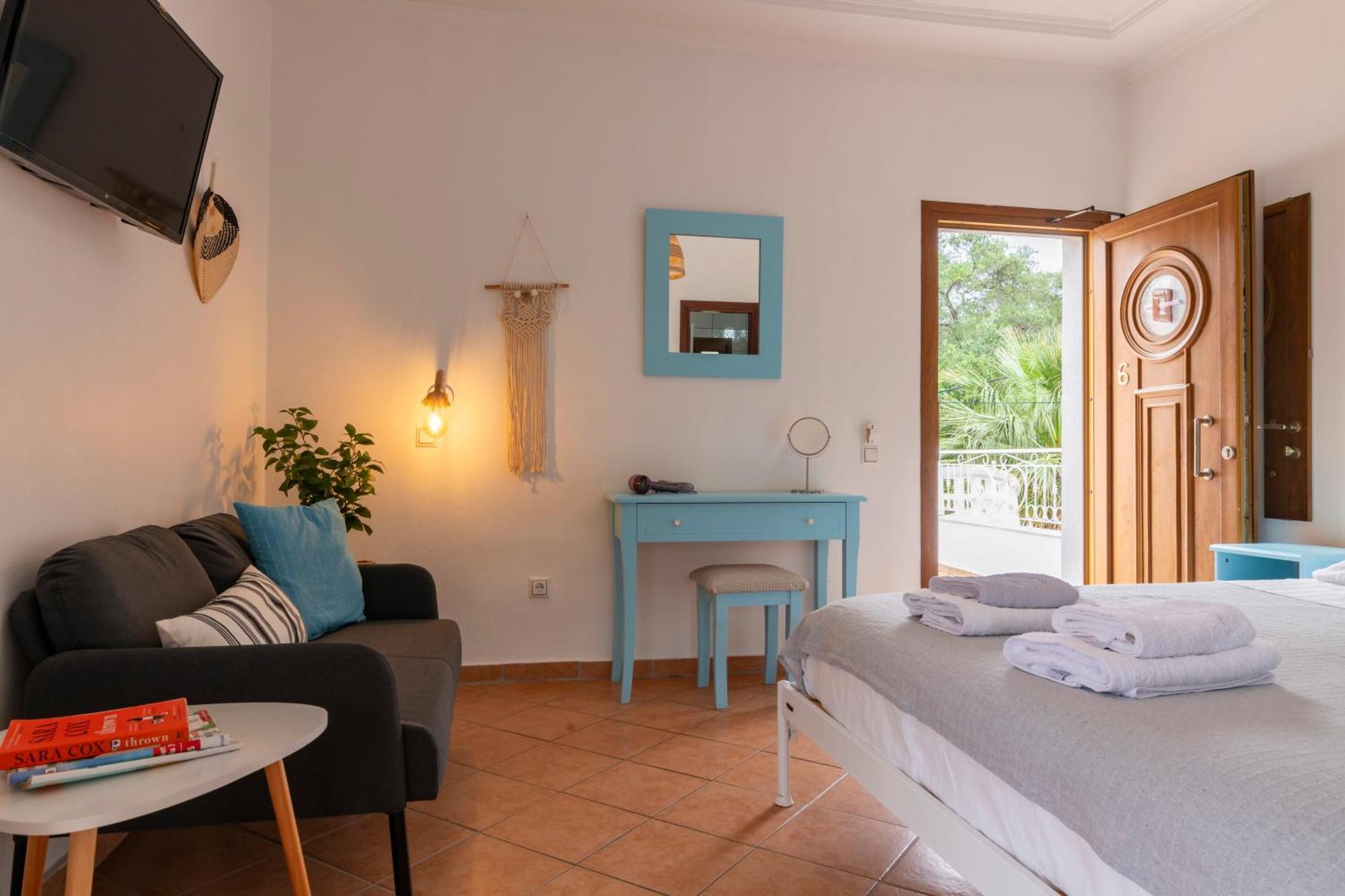 Golden Sun Aparthotel Parga Ngoại thất bức ảnh
